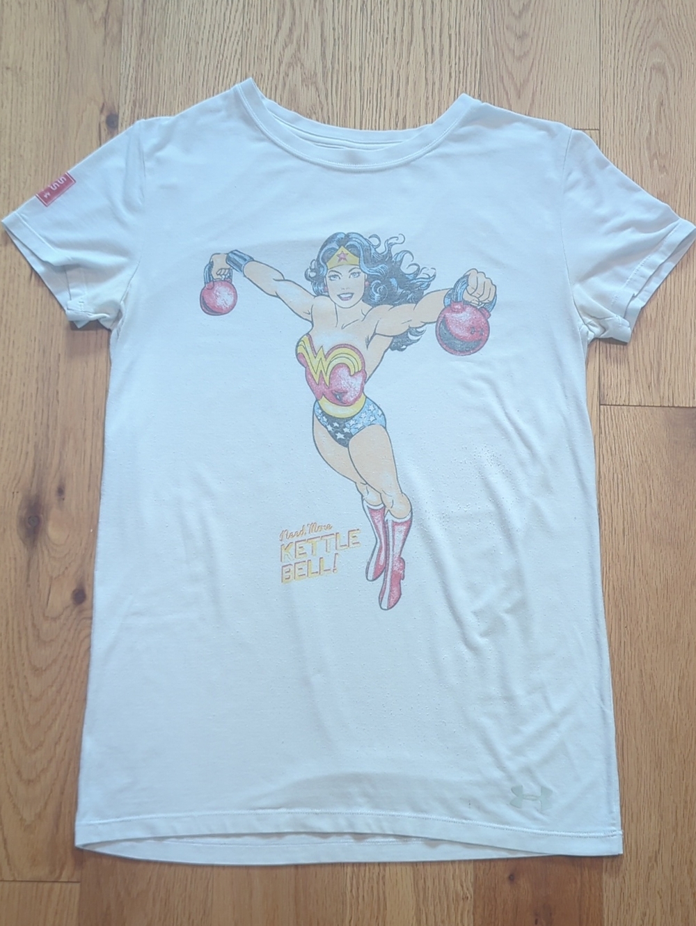 Under Armour. Wonder Woman Graphic Short Sleeve Tee. Size XXS.
